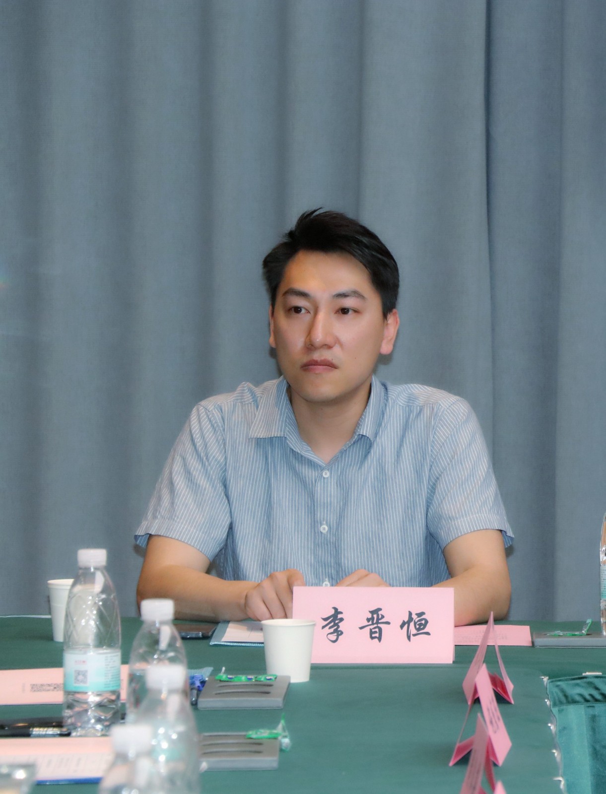 我司李晉恒總經(jīng)理參加南平市建筑業(yè)協(xié)會第八屆第十次常務(wù)理事會暨會長辦公會議